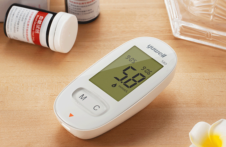 【假一罚十】 鱼跃 鱼跃血糖测试仪家用 全自动580医用级测血糖的仪器