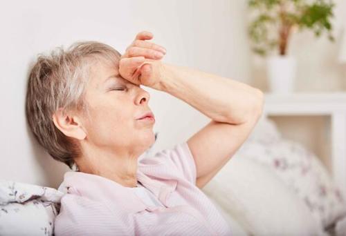 糖尿病患者,身体出现这6大症状,或是糖尿病肾病来了,别忽视!_平安健康