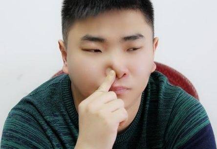 拔掉鼻毛 引起呼吸道感染 窜出 的鼻毛 我们该如何处理 平安好医生 拔掉鼻毛 引起呼吸道感染 窜出 的鼻毛 我们该如何处理 平安好医生